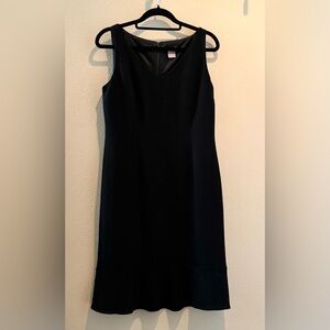 Ann Taylor Black Sleeveless V-Neck Sheath Midi Dress - 4P